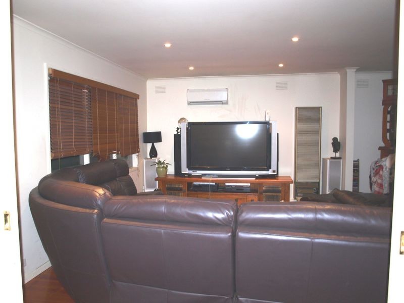 128 Western Avenue, Westmeadows VIC 3049