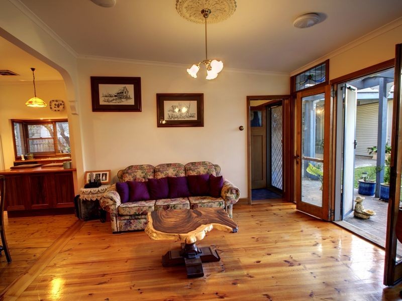 8 William Street, Bacchus Marsh VIC 3340