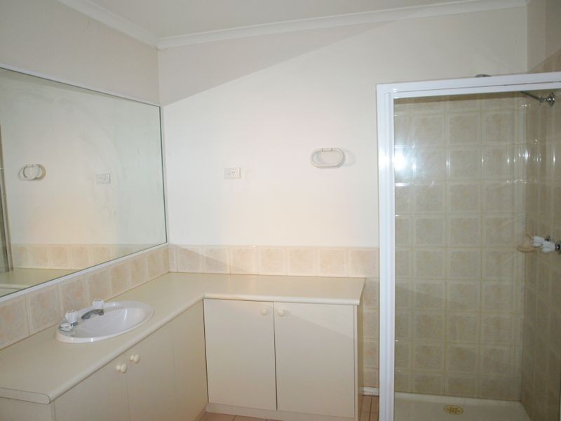 97 Catherine Drive, Hillside VIC 3037