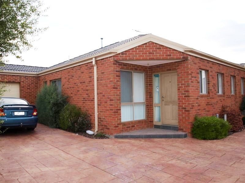 2/36 Albert Road, Sydenham VIC 3037