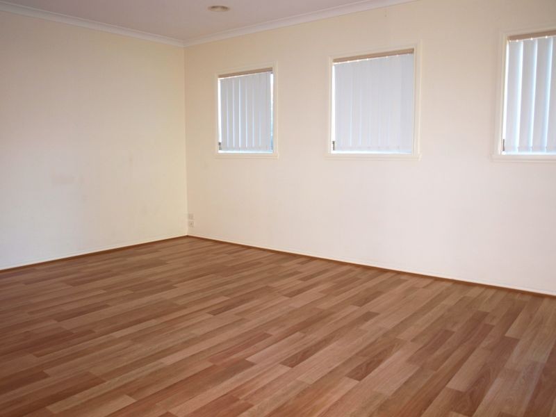 2/36 Albert Road, Sydenham VIC 3037