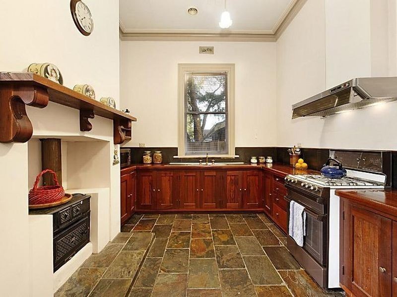2 Hudson Street, Coburg VIC 3058