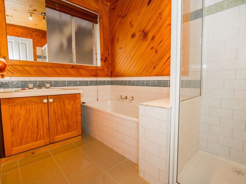 1 Wirilda Place, Keilor Downs VIC 3038