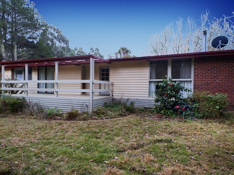 3 Phalemphin Road, Mount Macedon VIC 3441