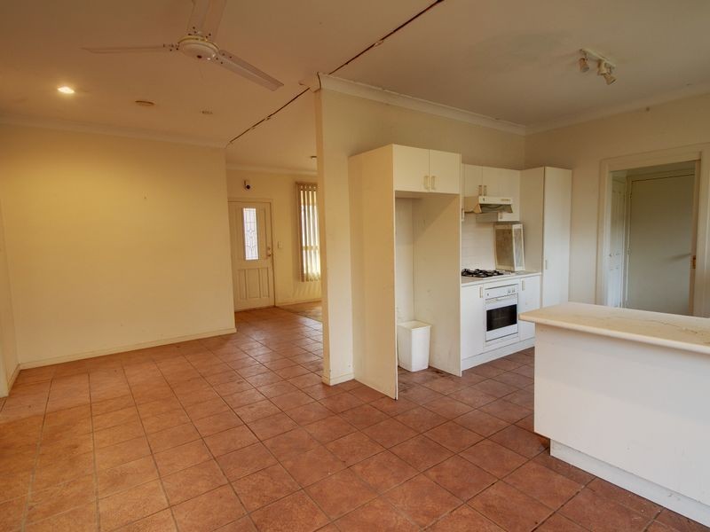 2/37 Nolan Street, Niddrie VIC 3042