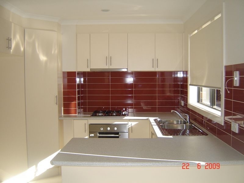 1/101-103 Wartah Drive, Altona Meadows VIC 3028