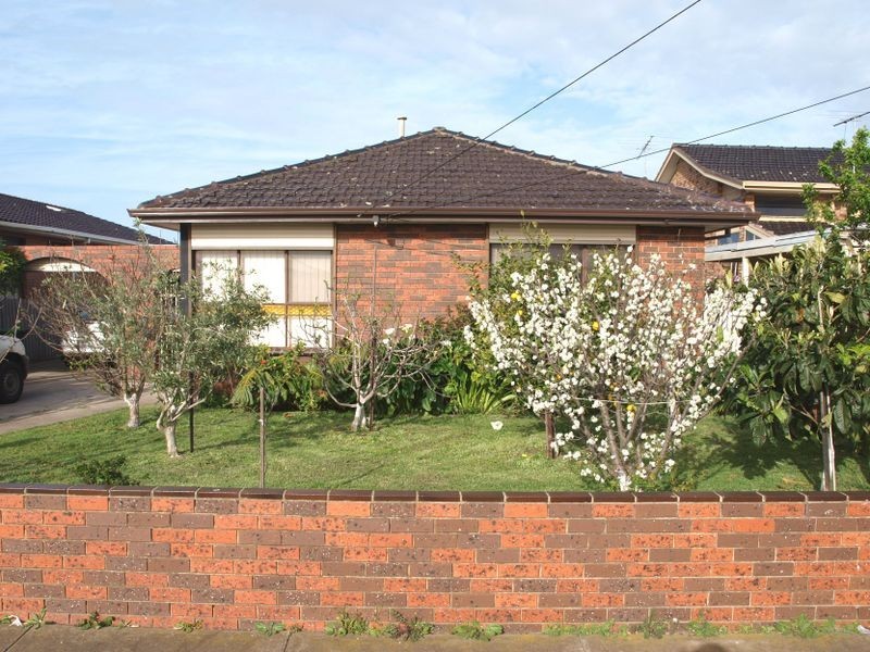 70 Fitzgeralad road, Sunshine VIC 3020