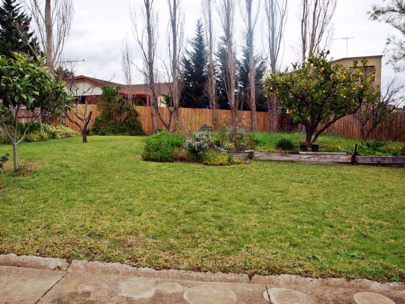54 Harricks Crescent, Attwood VIC 3049