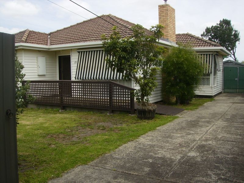13 Eumarella Street, Tullamarine VIC 3043