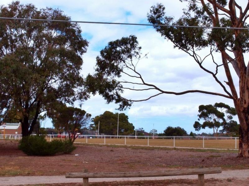 20 Thomas Street, Airport West VIC 3042