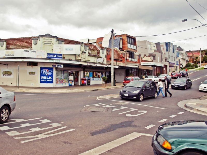 2/351 Gaffney Street, Pascoe Vale VIC 3044