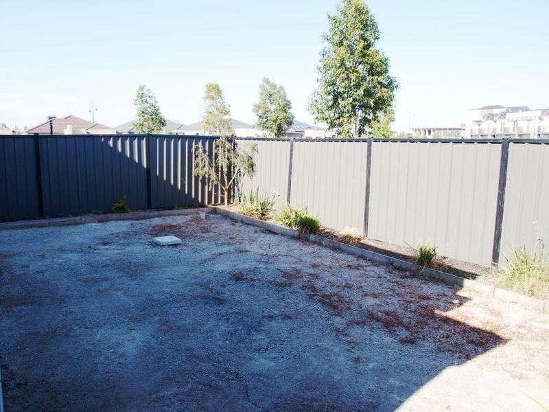 28 The Garlands, Craigieburn VIC 3064