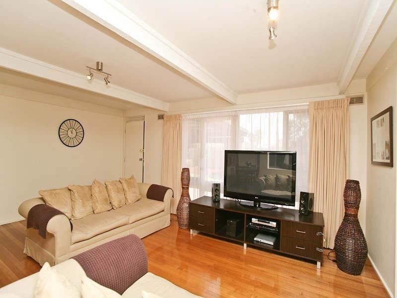 2 Winton Court, Craigieburn VIC 3064