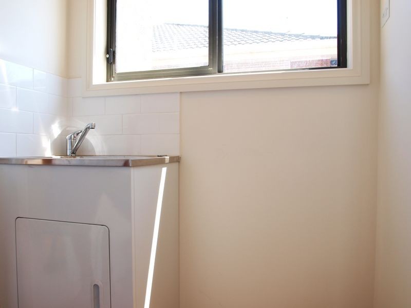 2/8 Nelson Court, Avondale Heights VIC 3034