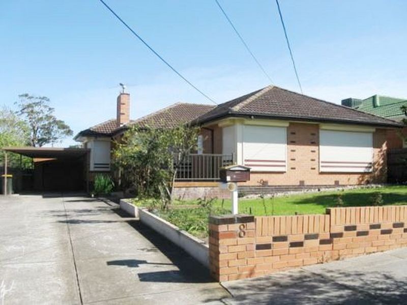 8 Harrington Road, Airport West VIC 3042
