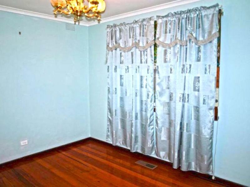 73 Churchill Avenue, Tullamarine VIC 3043