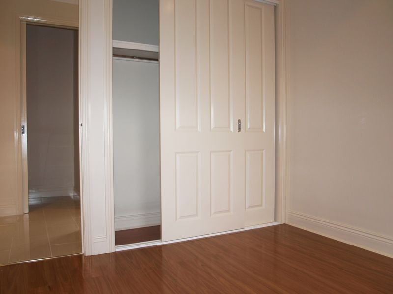 1/32 Caroline Street, Essendon VIC 3040