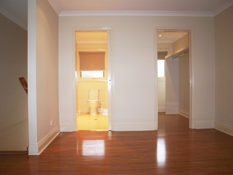 3/32 Caroline Street, Essendon VIC 3040