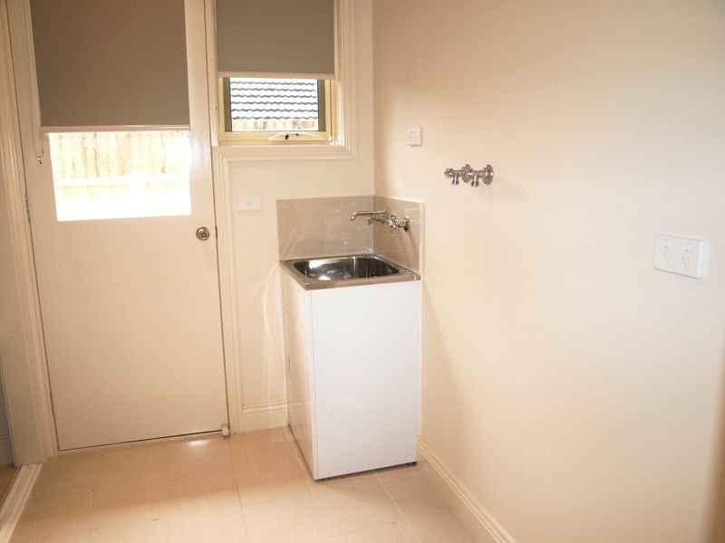 3/32 Caroline Street, Essendon VIC 3040