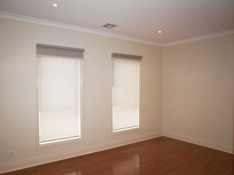 4/32 Caroline Street, Essendon VIC 3040