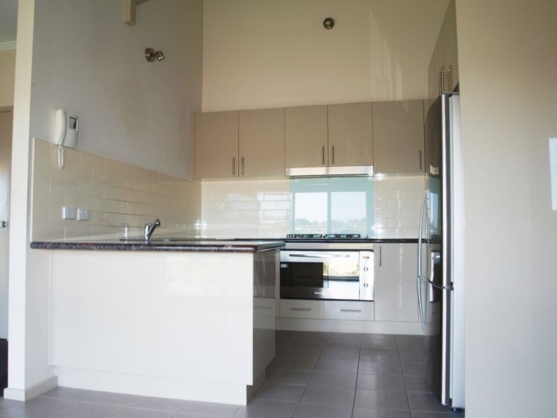 9/2 Lanark Way, Gowanbrae VIC 3043