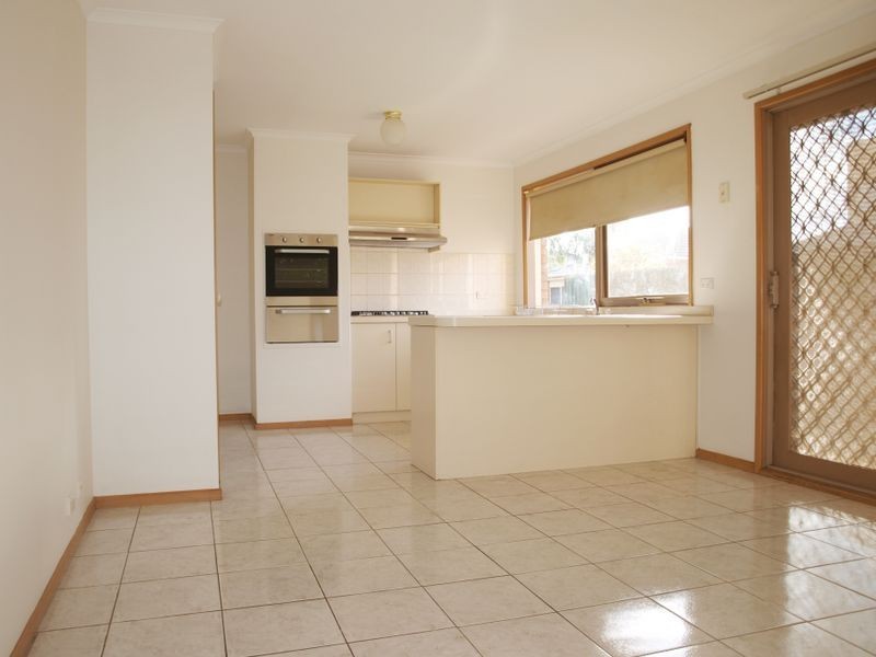 16 Cobb Junction, Sydenham VIC 3037