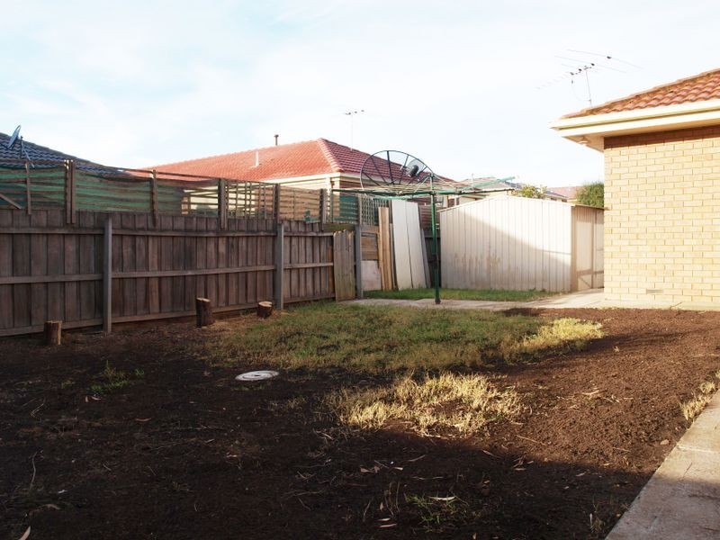 16 Cobb Junction, Sydenham VIC 3037