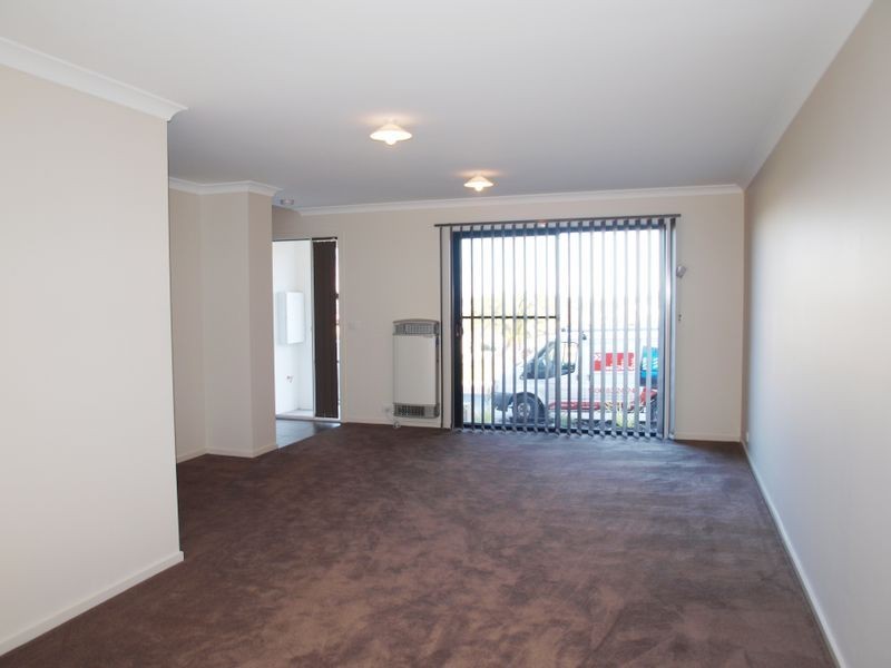 56 Napoli Circuit, Greenvale VIC 3059