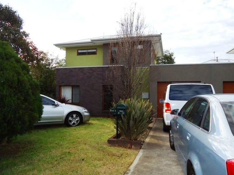 4/12-16 Pascoe Street, Westmeadows VIC 3049