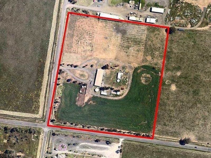 1330 Dohertys Road, Tarneit VIC 3029