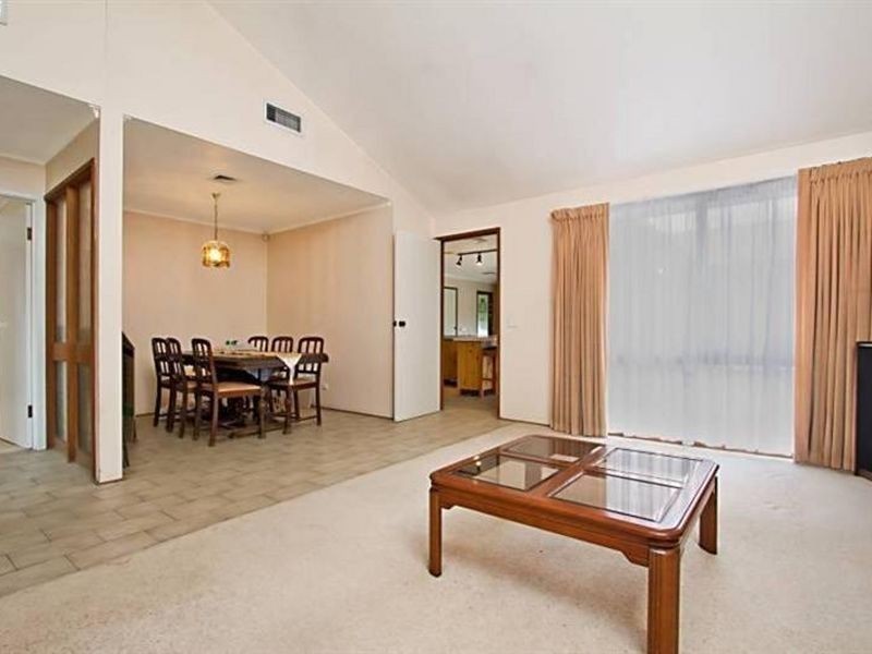 34 Albert Street, Sydenham VIC 3037