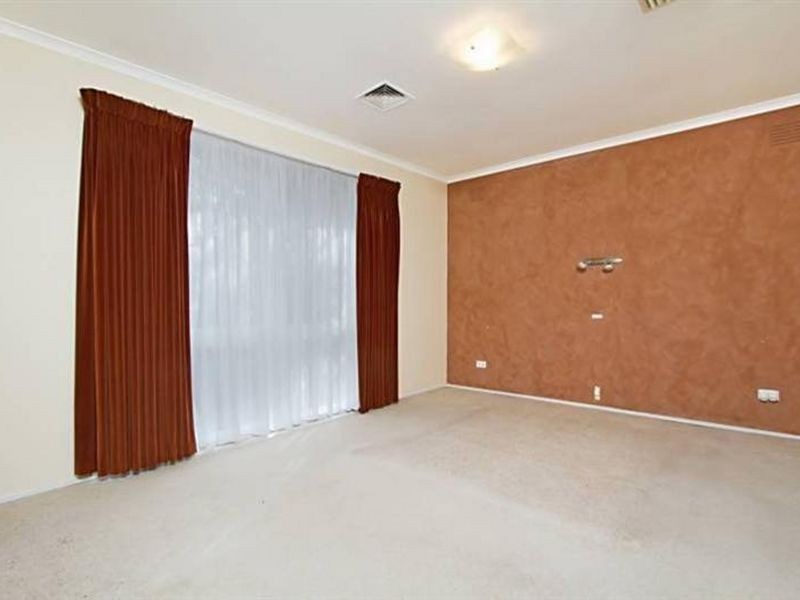 34 Albert Street, Sydenham VIC 3037