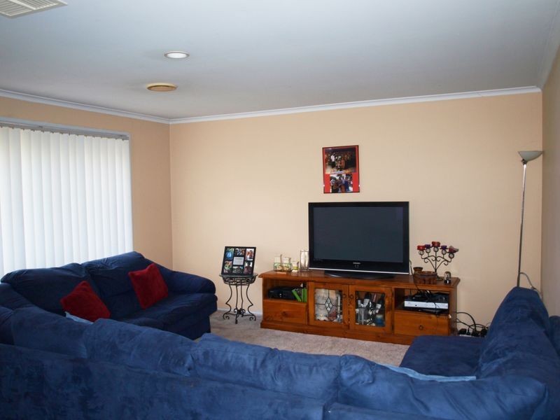 7 Cynthia Court, Hillside VIC 3037