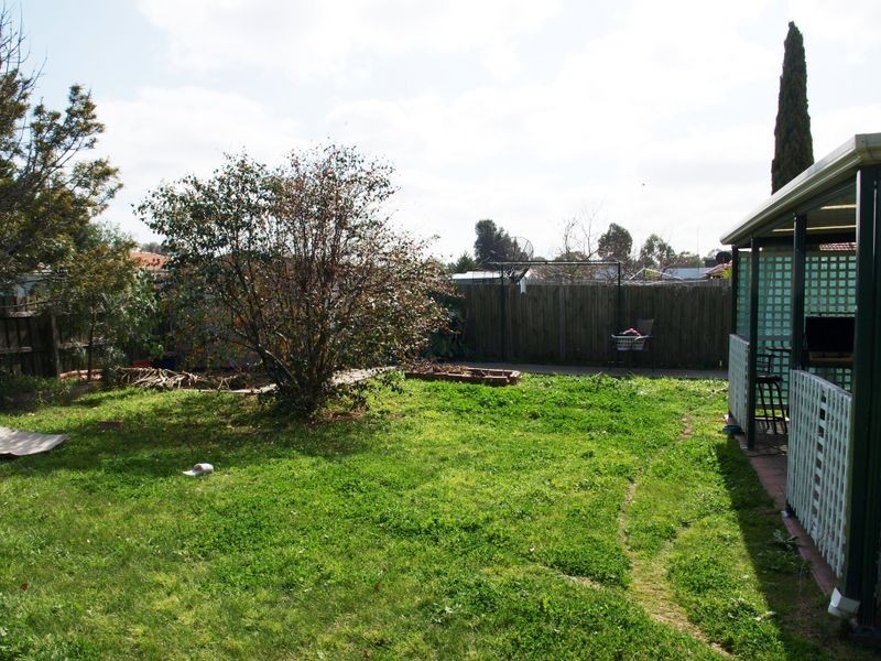 7 Cynthia Court, Hillside VIC 3037