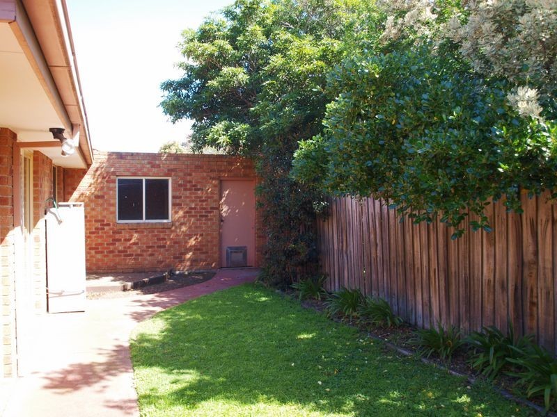 2/3 Sycamore Avenue, Tullamarine VIC 3043