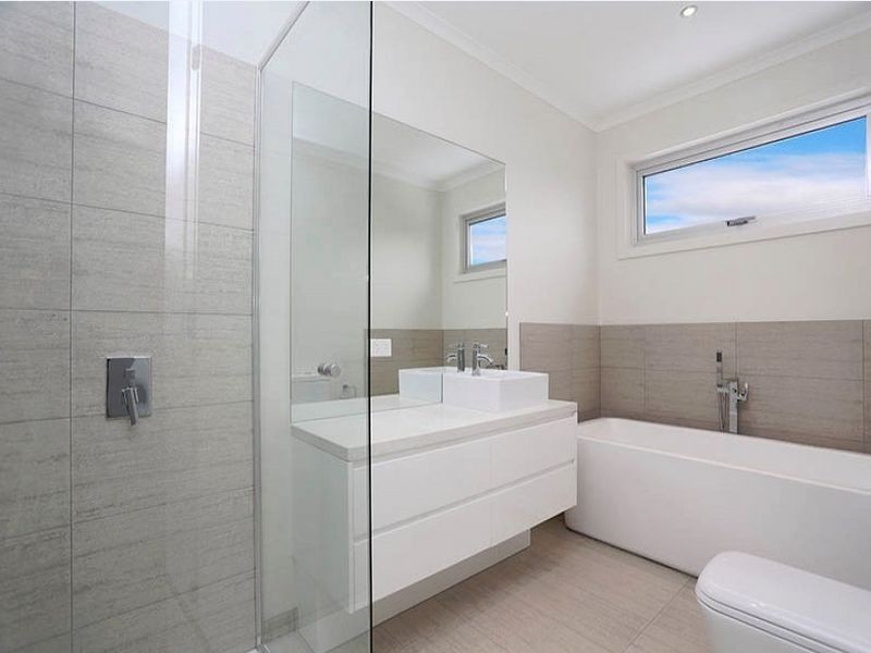 2/7 Kingston Street, Keilor Park VIC 3042