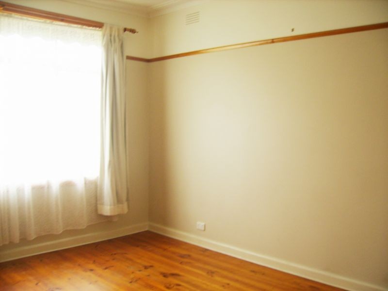 19 Carol Grove, Tullamarine VIC 3043