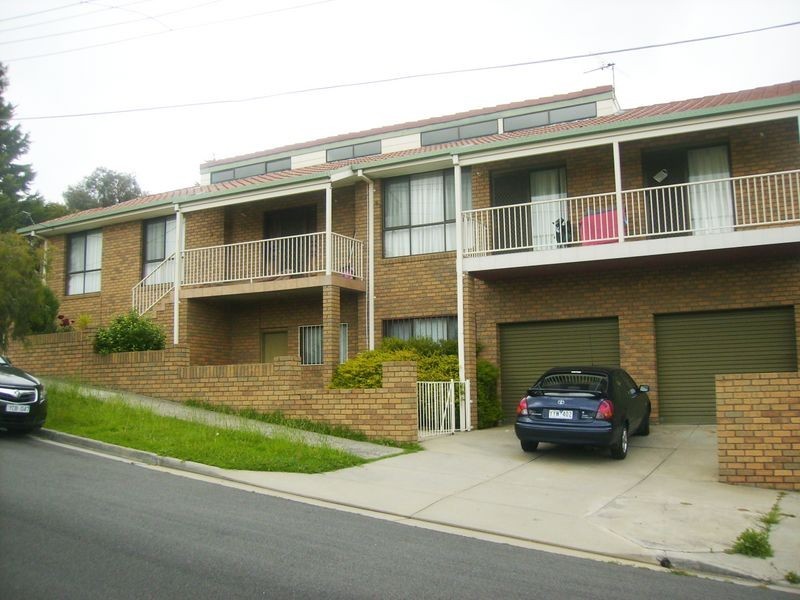 44 Glencairn Crescent, Broadmeadows VIC 3047