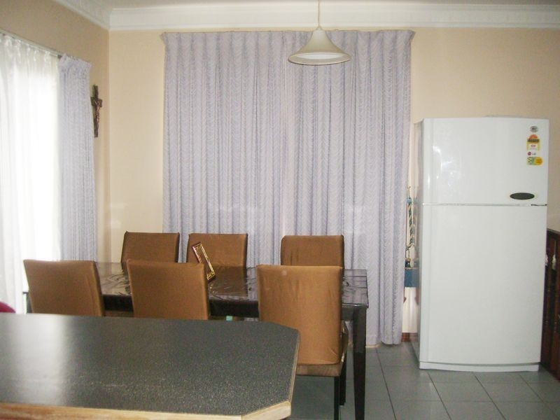 44 Glencairn Crescent, Broadmeadows VIC 3047