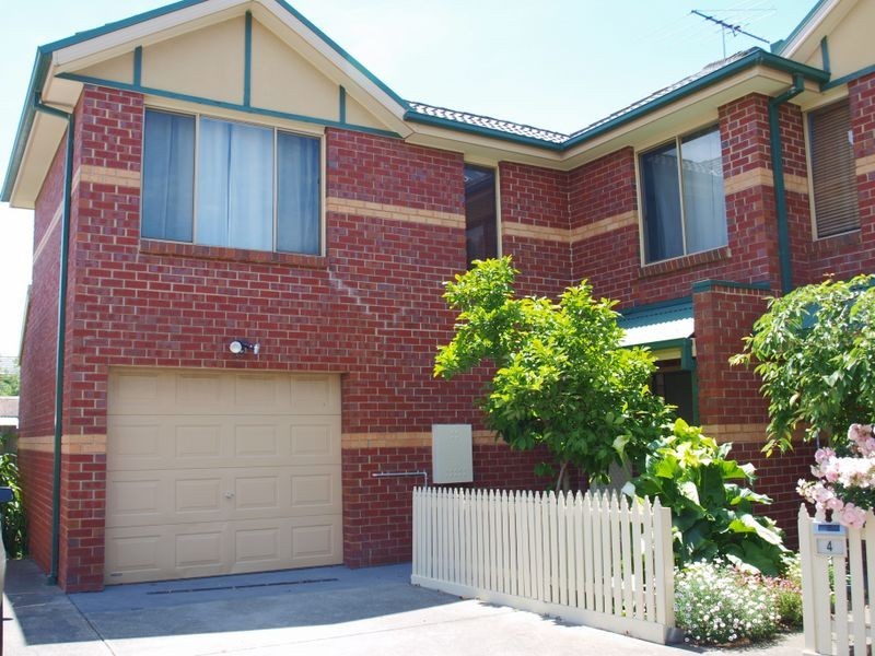 3/32 Thomson Street, Maidstone VIC 3012