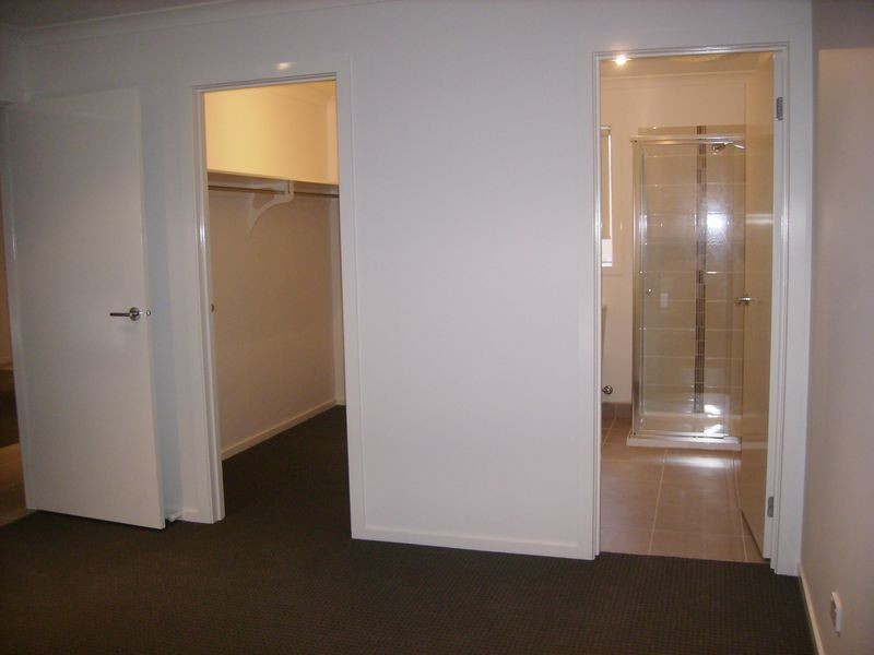 69 Venezia Promenade, Greenvale VIC 3059