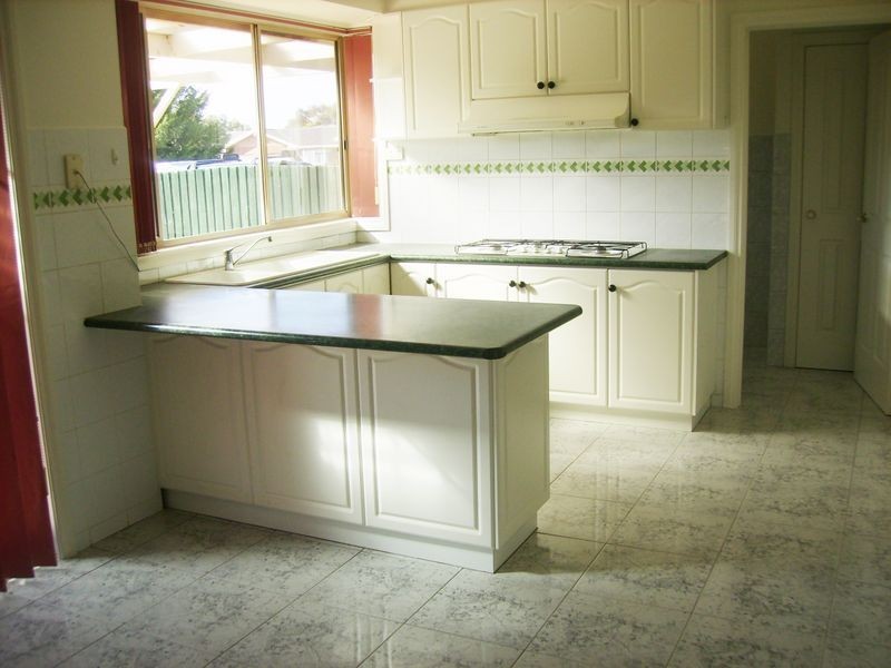 1/43 Roseberry Avenue, Keilor Downs VIC 3038