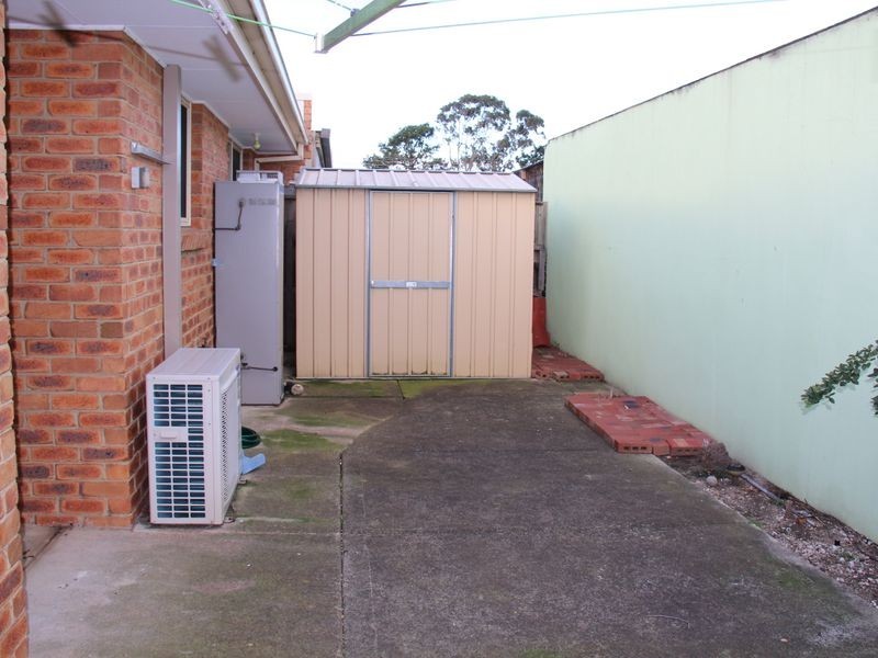 10 Erinbank Crescent, Westmeadows VIC 3049