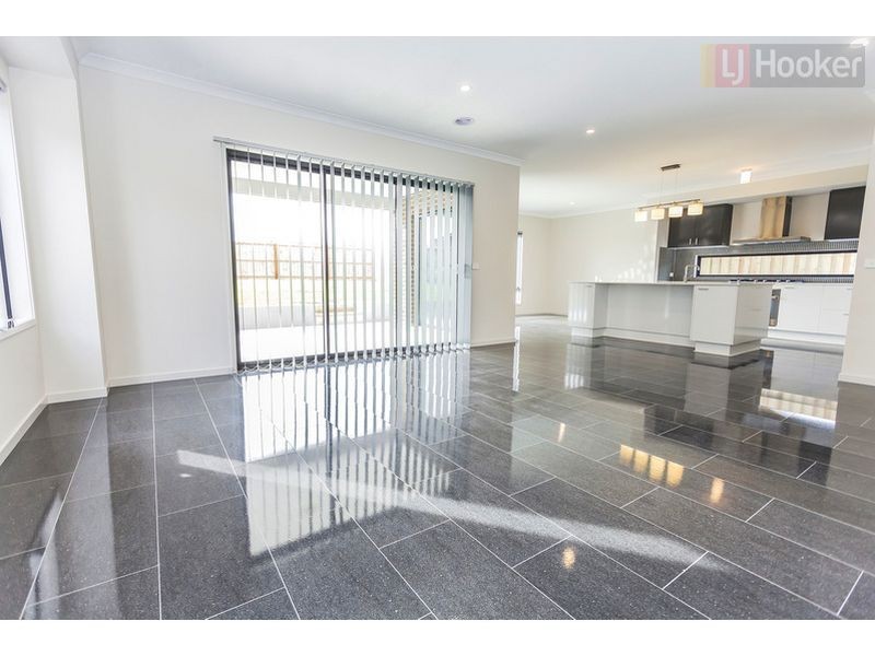 7 Positano Grove, Greenvale VIC 3059