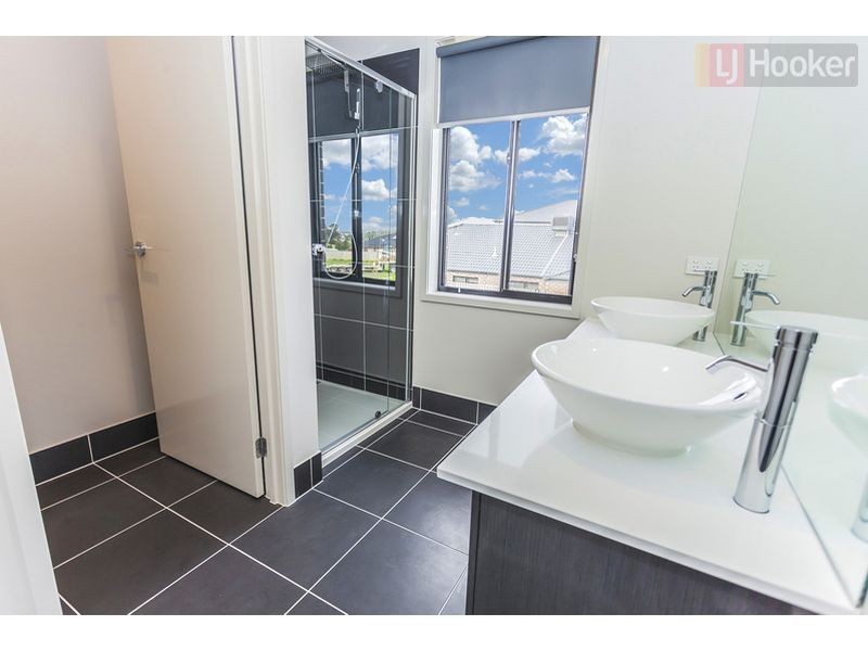 7 Positano Grove, Greenvale VIC 3059