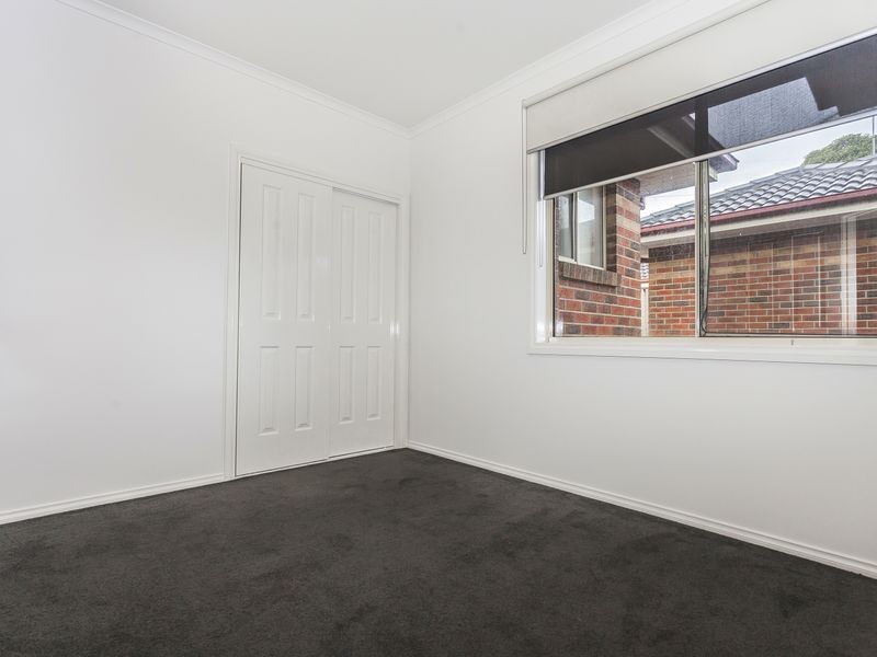 2/11 Malvern Avenue, Tullamarine VIC 3043