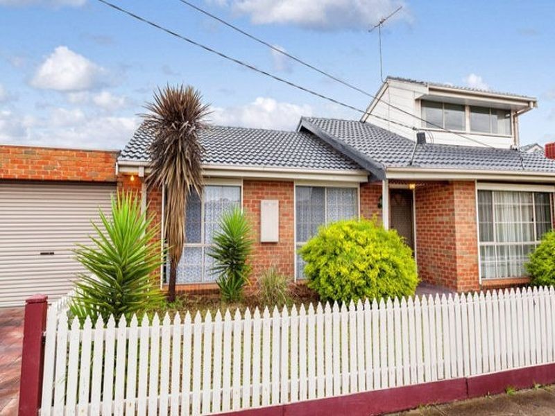 1B Knightsbridge Avenue, Altona Meadows VIC 3028