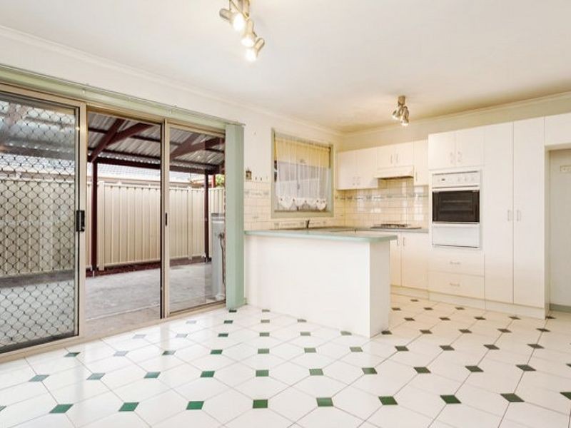 1B Knightsbridge Avenue, Altona Meadows VIC 3028