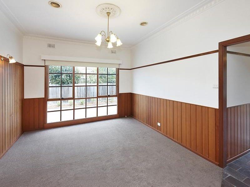 12 Kinross Street, Pascoe Vale VIC 3044