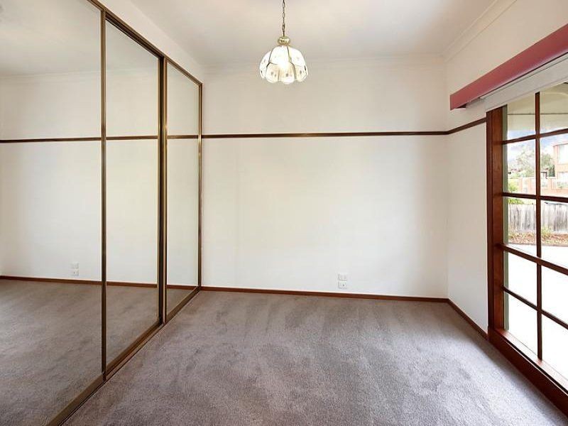 12 Kinross Street, Pascoe Vale VIC 3044